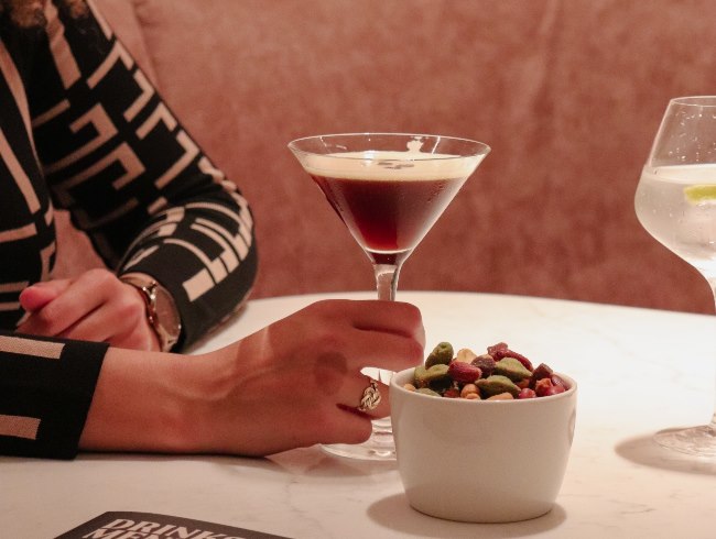 Taste local Dutch and Amsterdam beverages